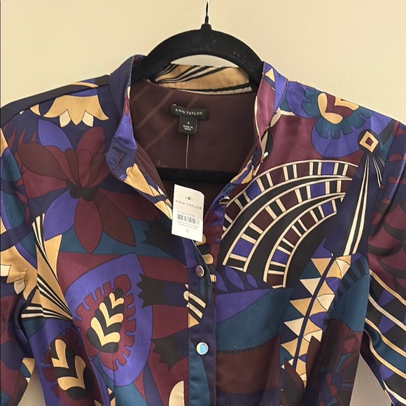 Ann Taylor Long Sleeve Dress in Purple and Gold - Picture 3 of 13